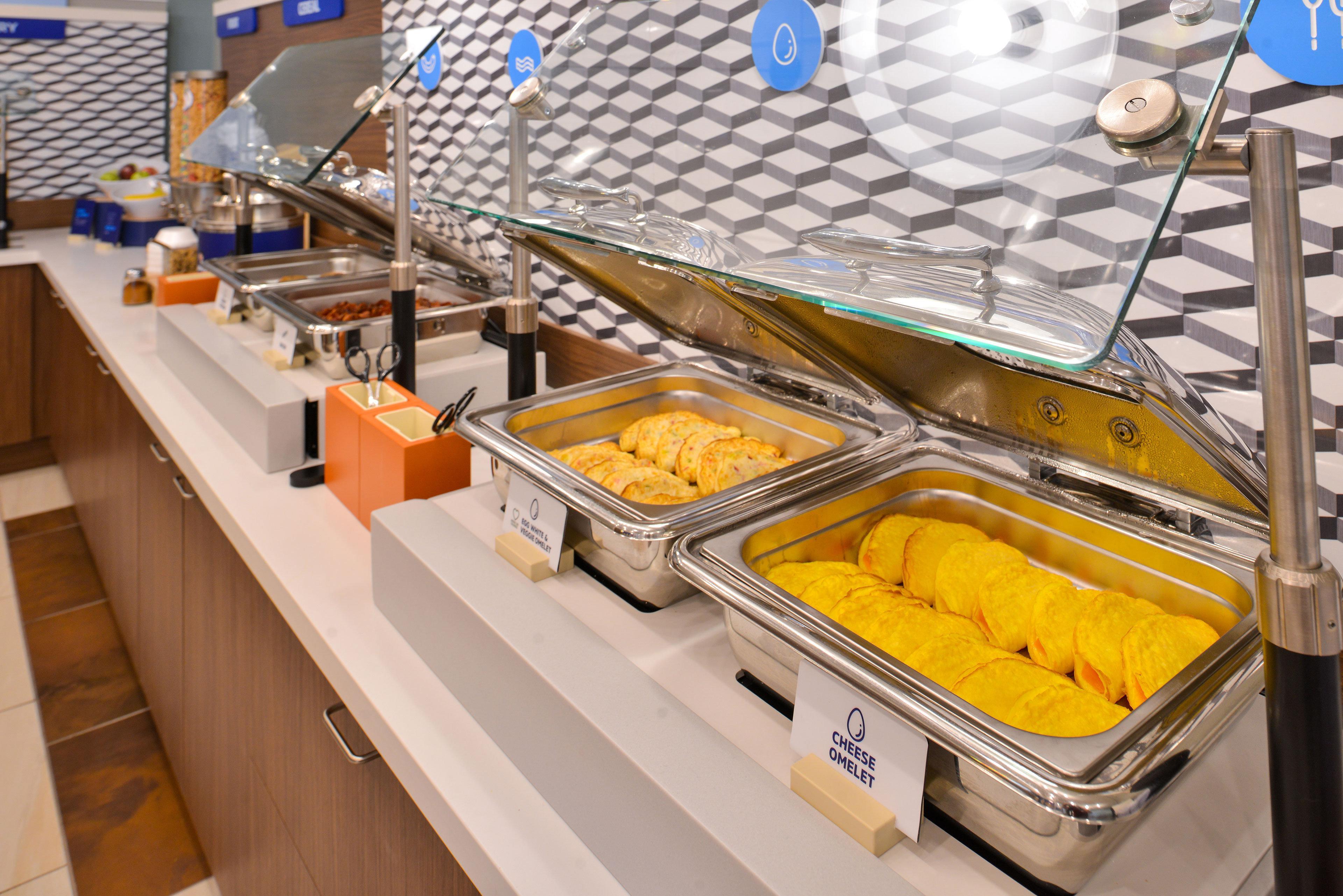 Holiday Inn Express And Suites Beeville By Ihg Bagian luar foto