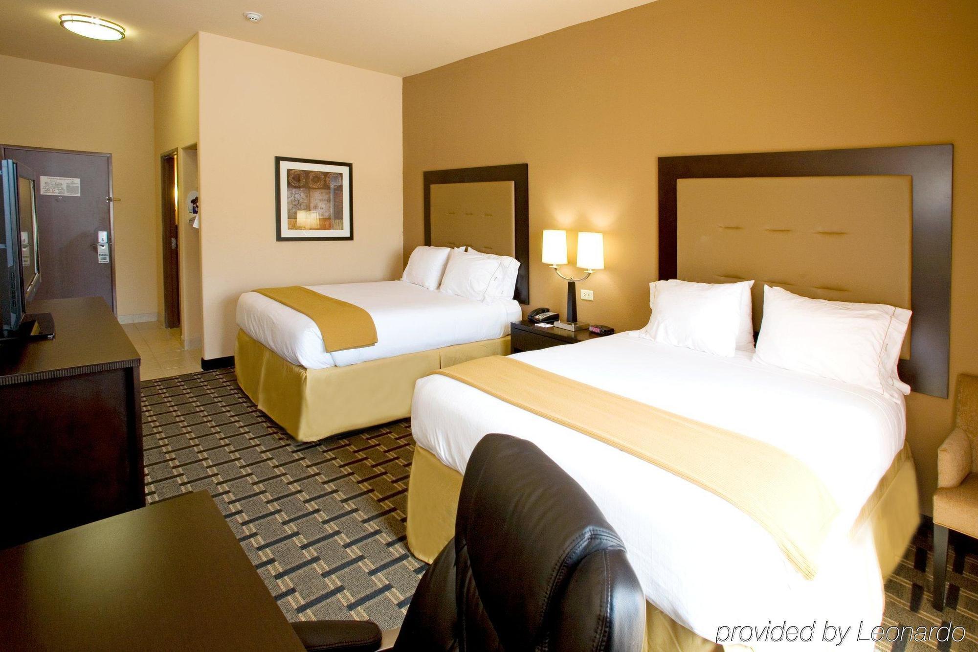 Holiday Inn Express And Suites Beeville By Ihg Ruang foto